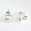 Pearl pendent 12676-1